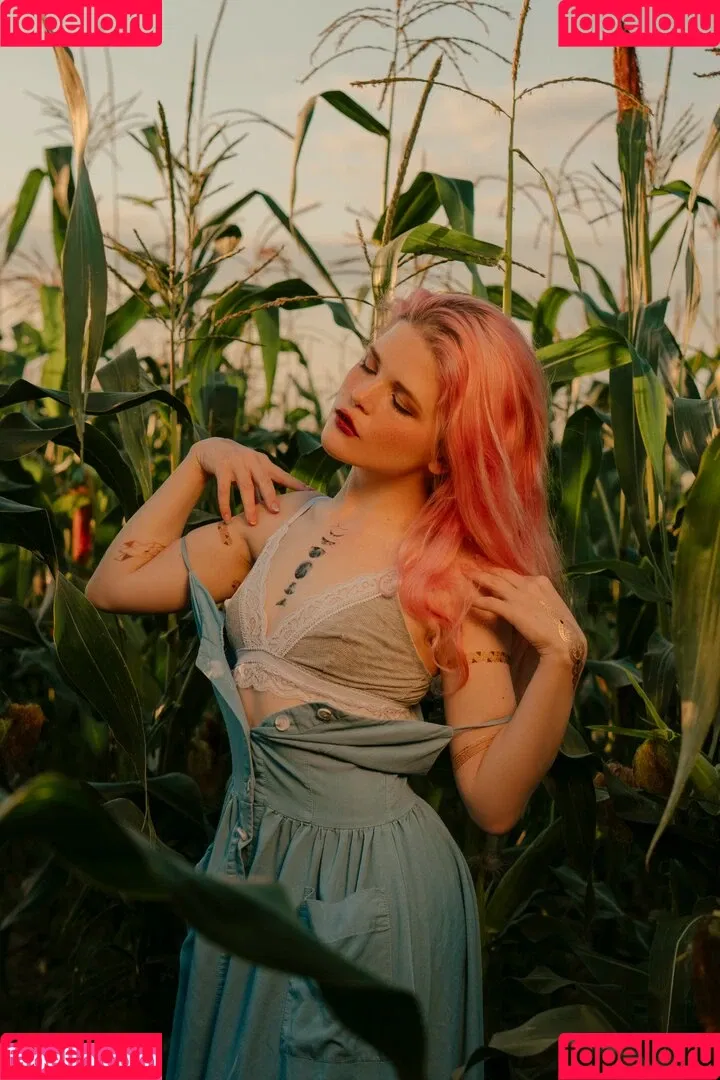 Di Simon / brittanysimon / disimondi Onlyfans Photo Gallery 