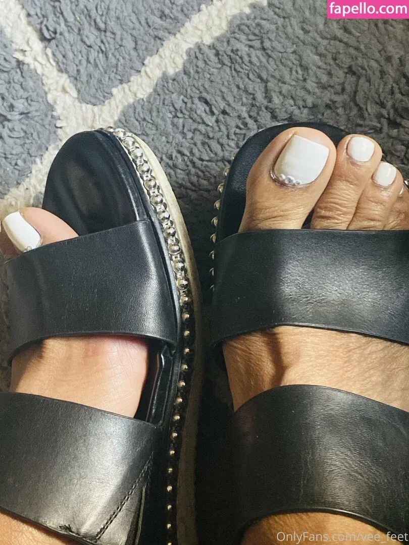 reel / vee_feet Onlyfans Photo Gallery 