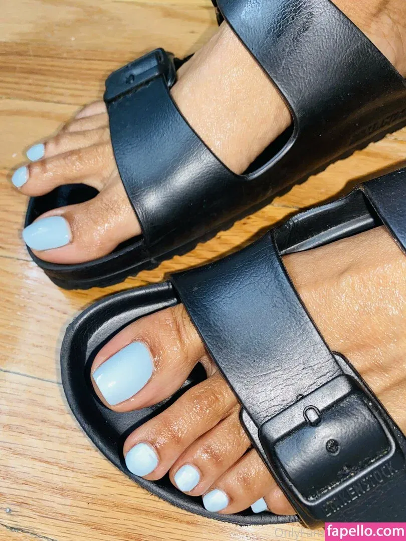 reel / vee_feet Onlyfans Photo Gallery 