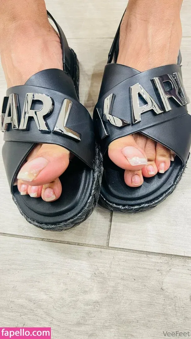 reel / vee_feet Onlyfans Photo Gallery 