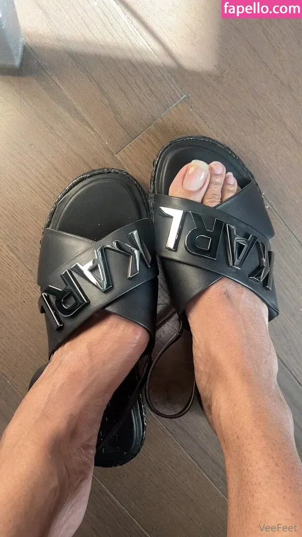 reel / vee_feet Onlyfans Photo Gallery 