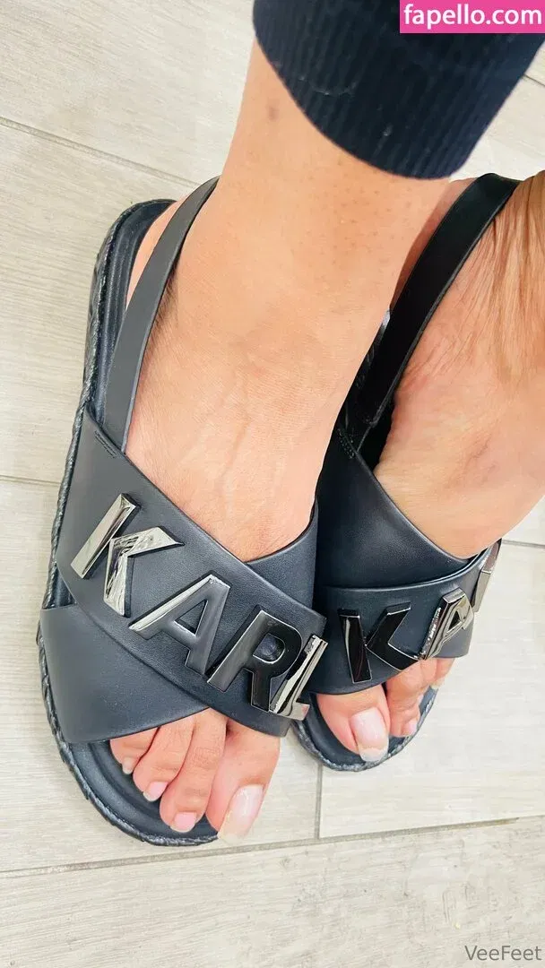 reel / vee_feet Onlyfans Photo Gallery 