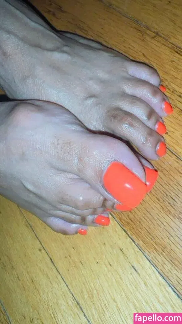 reel / vee_feet Onlyfans Photo Gallery 