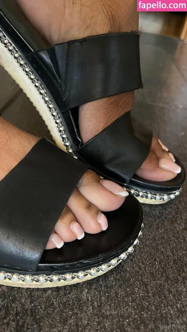 reel / vee_feet Onlyfans Photo Gallery 