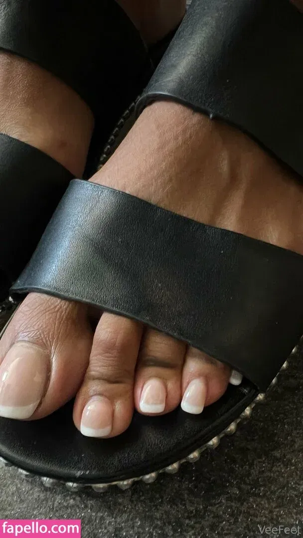 reel / vee_feet Onlyfans Photo Gallery 