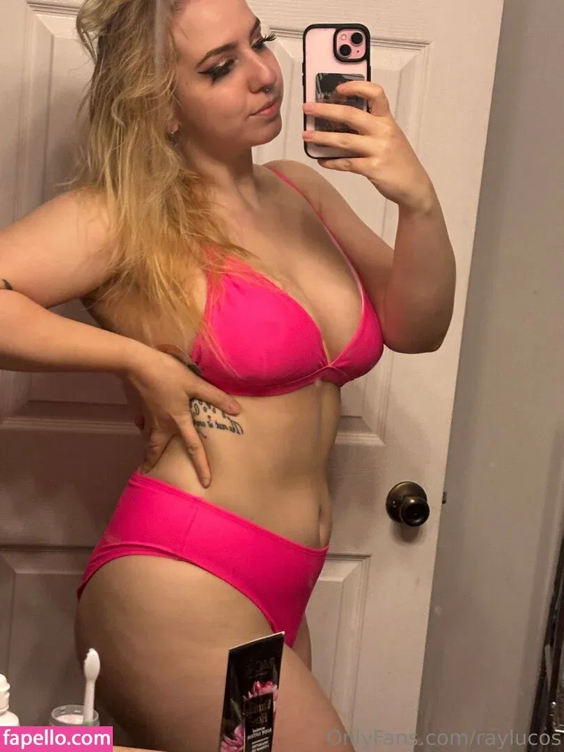 raylucos / rayluke Onlyfans Photo Gallery 