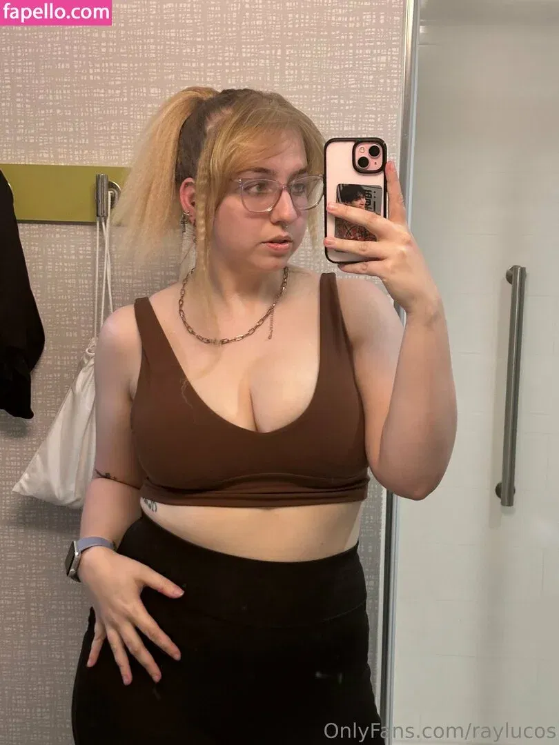 raylucos / rayluke Onlyfans Photo Gallery 