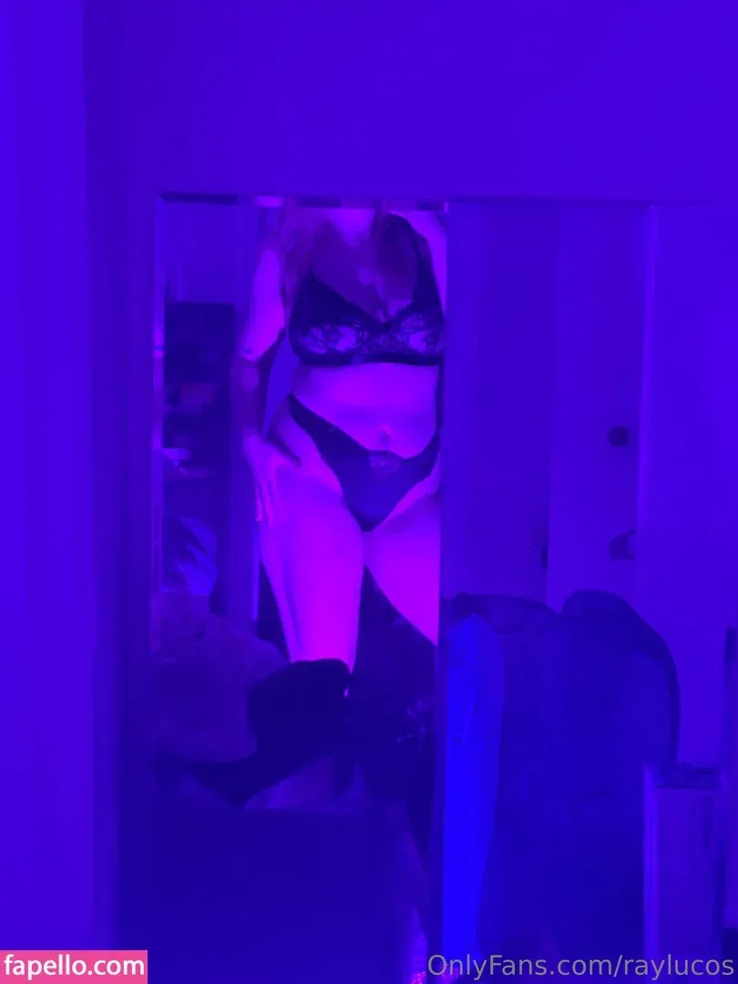 raylucos / rayluke Onlyfans Photo Gallery 