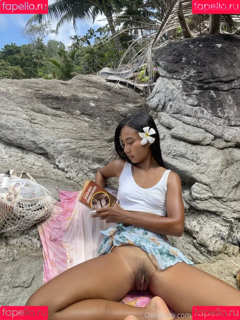 asianfantasy8 / asianfantasyx Onlyfans Photo Gallery 