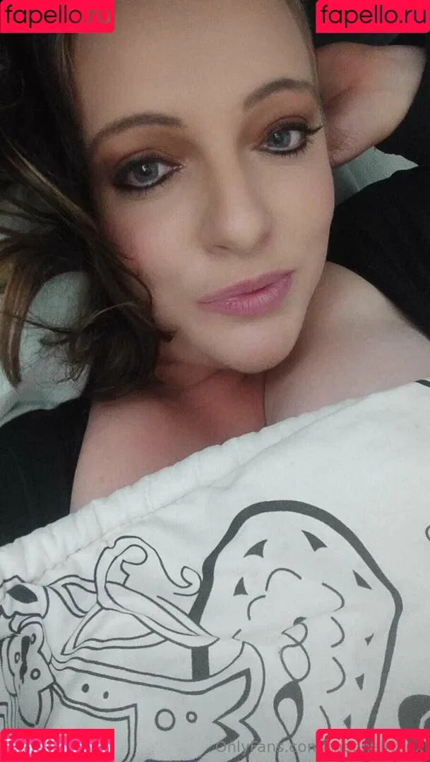 thebbwbarbie / thechellykox Onlyfans Photo Gallery 