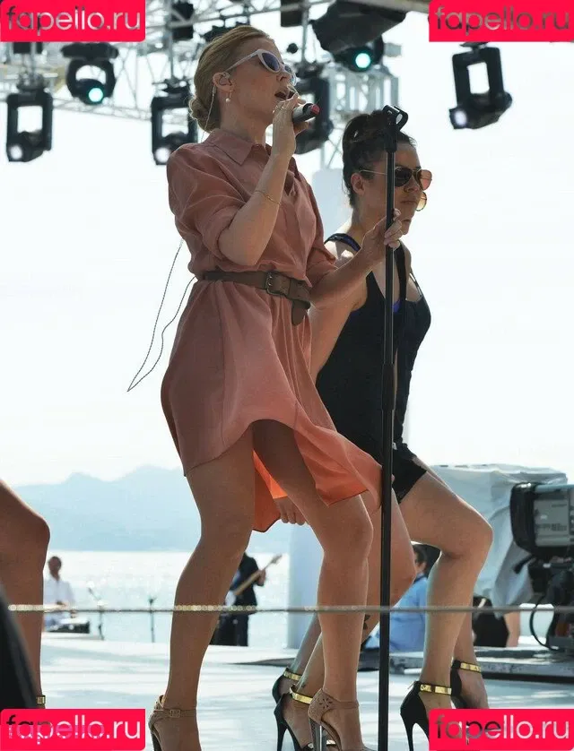 Kylie Minogue / kylieminogue Onlyfans Photo Gallery 