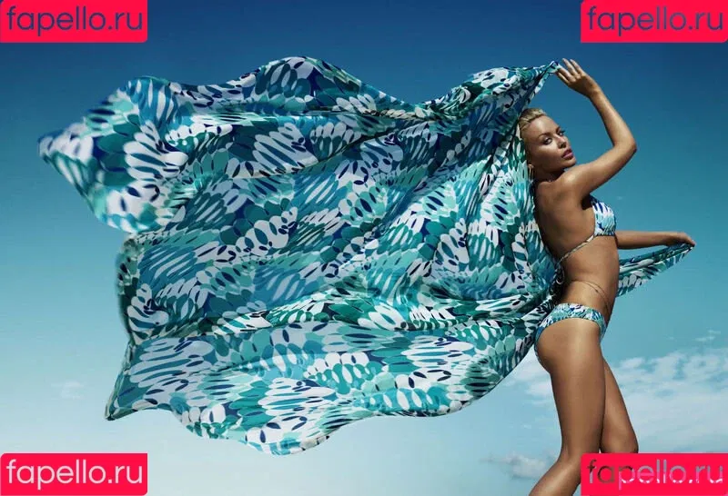 Kylie Minogue / kylieminogue Onlyfans Photo Gallery 