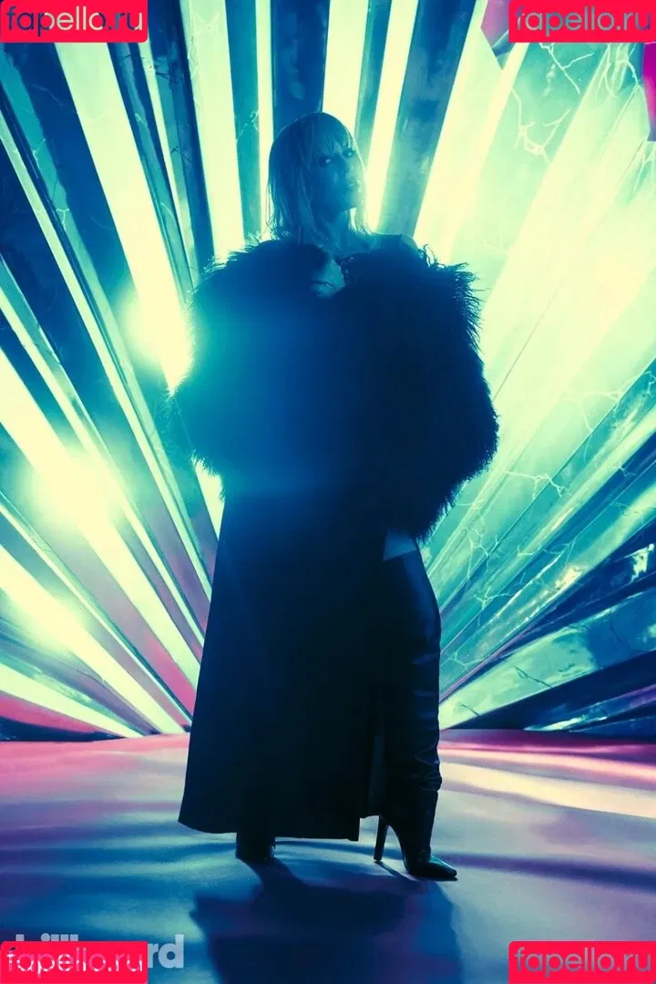 Kylie Minogue / kylieminogue Onlyfans Photo Gallery 