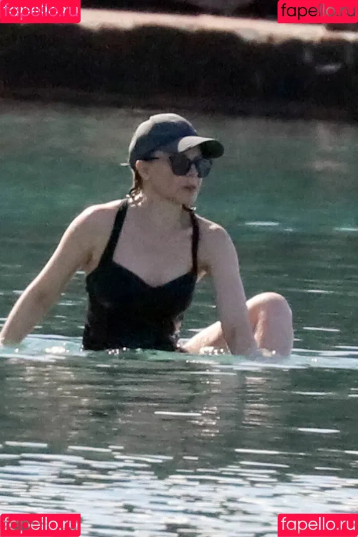 Kylie Minogue / kylieminogue Onlyfans Photo Gallery 