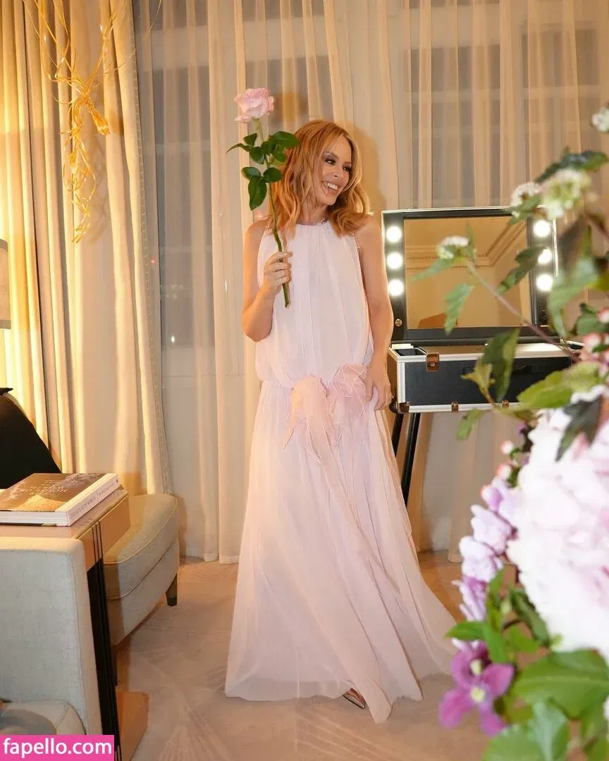 Kylie Minogue / kylieminogue Onlyfans Photo Gallery 