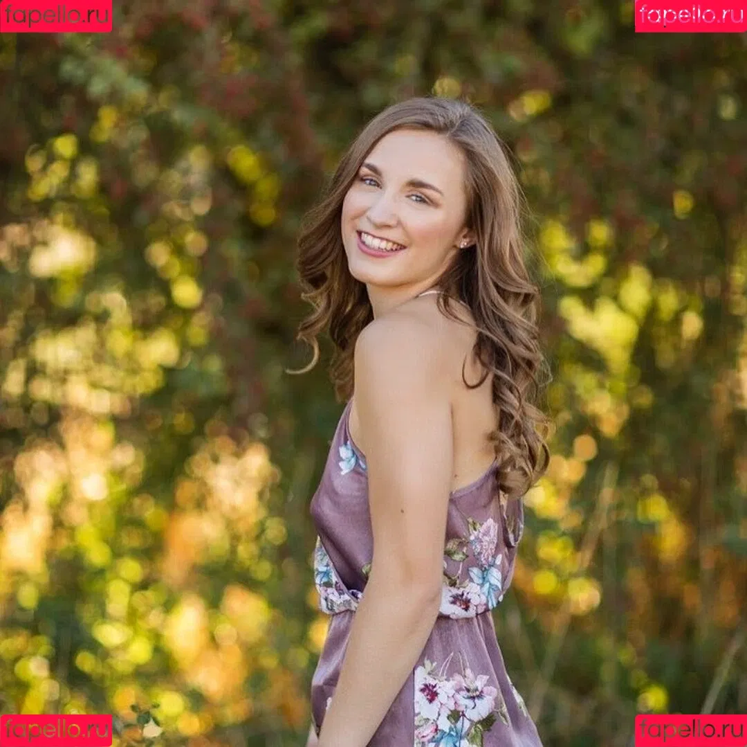 https: / sandpaperscissors / shawnie / shawnie__spink Onlyfans Photo Gallery 