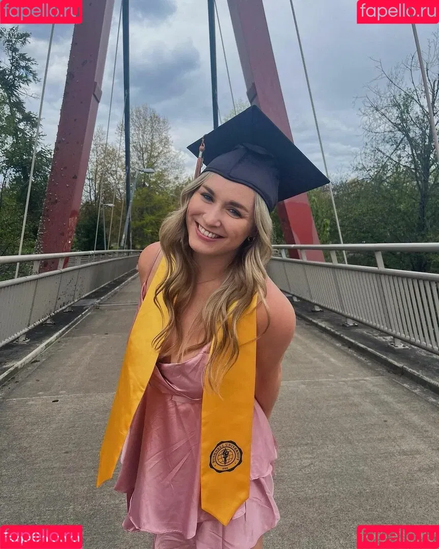 https: / sandpaperscissors / shawnie / shawnie__spink Onlyfans Photo Gallery 