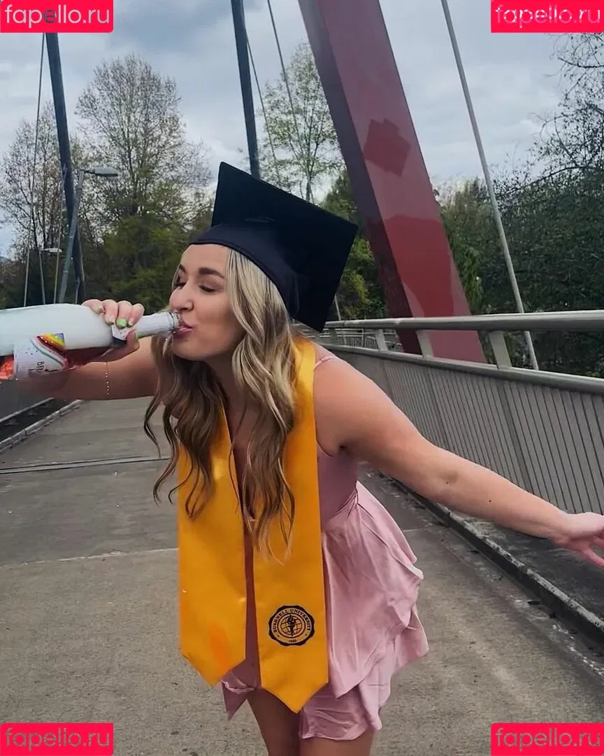 https: / sandpaperscissors / shawnie / shawnie__spink Onlyfans Photo Gallery 