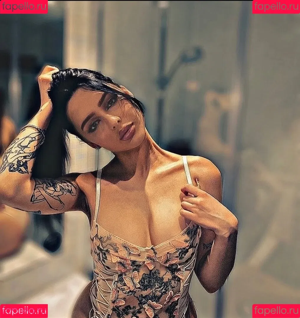 Ilyina Yulyina / ss.yuta / yulyina Onlyfans Photo Gallery 