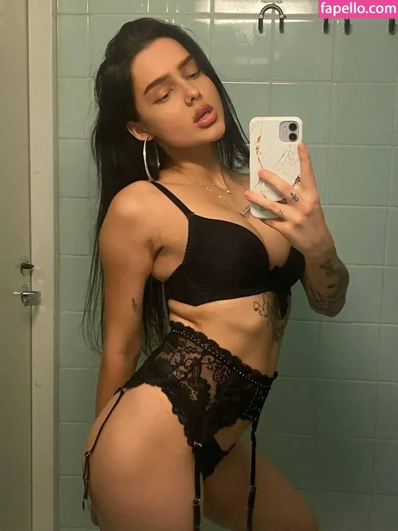 Ilyina Yulyina / ss.yuta / yulyina Onlyfans Photo Gallery 