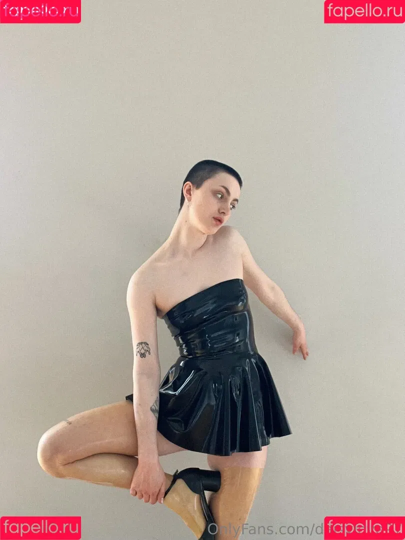 Daisy Love / daisylove97 / daisyyy_loveee Onlyfans Photo Gallery 