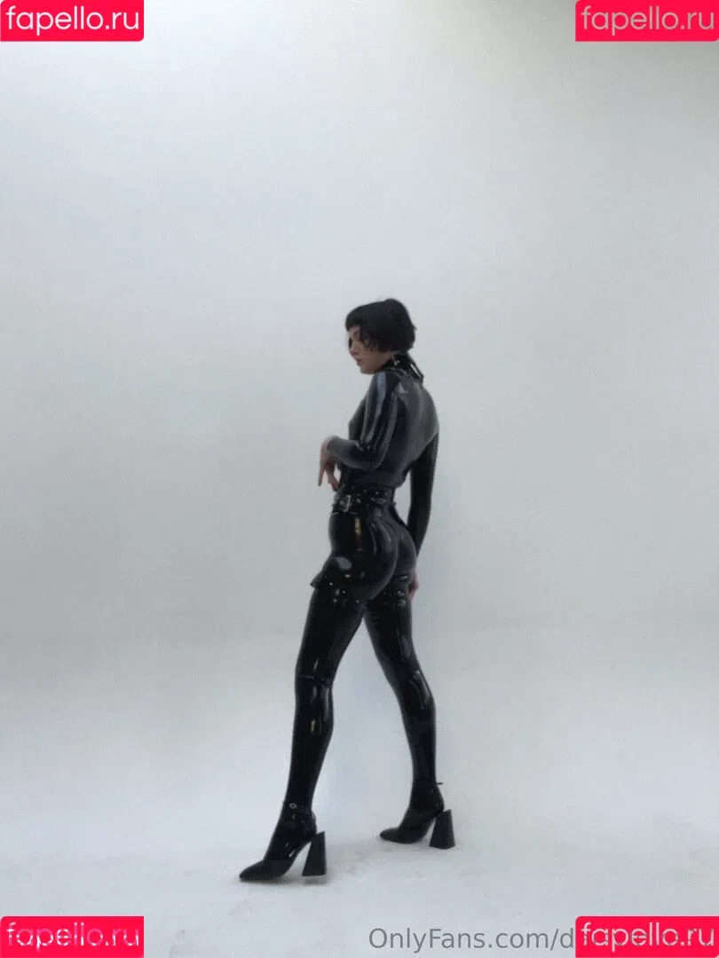 Daisy Love / daisylove97 / daisyyy_loveee Onlyfans Photo Gallery 