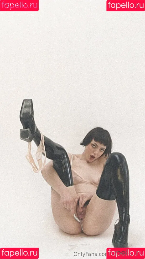 Daisy Love / daisylove97 / daisyyy_loveee Onlyfans Photo Gallery 