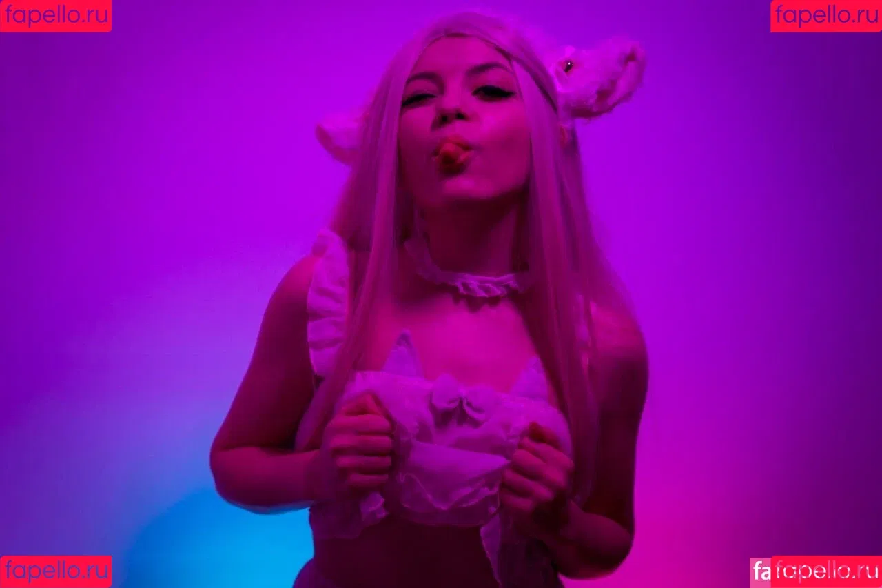 Olyashaa / deepfake / olyashaasaxon Onlyfans Photo Gallery 