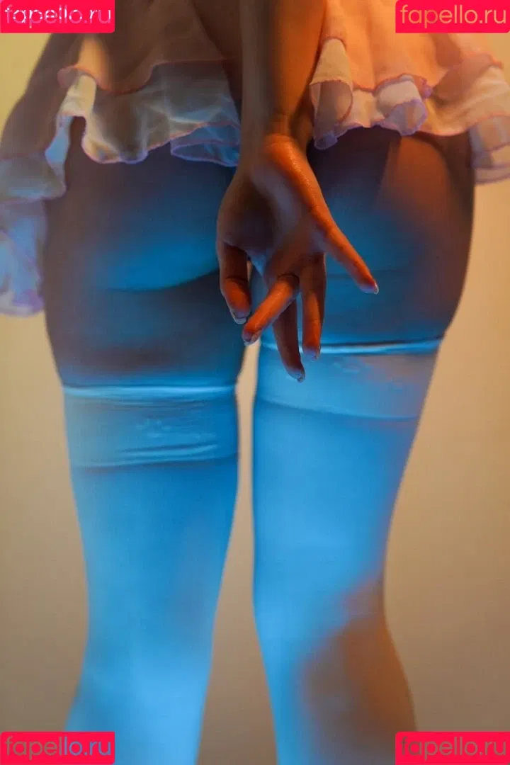 Olyashaa / deepfake / olyashaasaxon Onlyfans Photo Gallery 