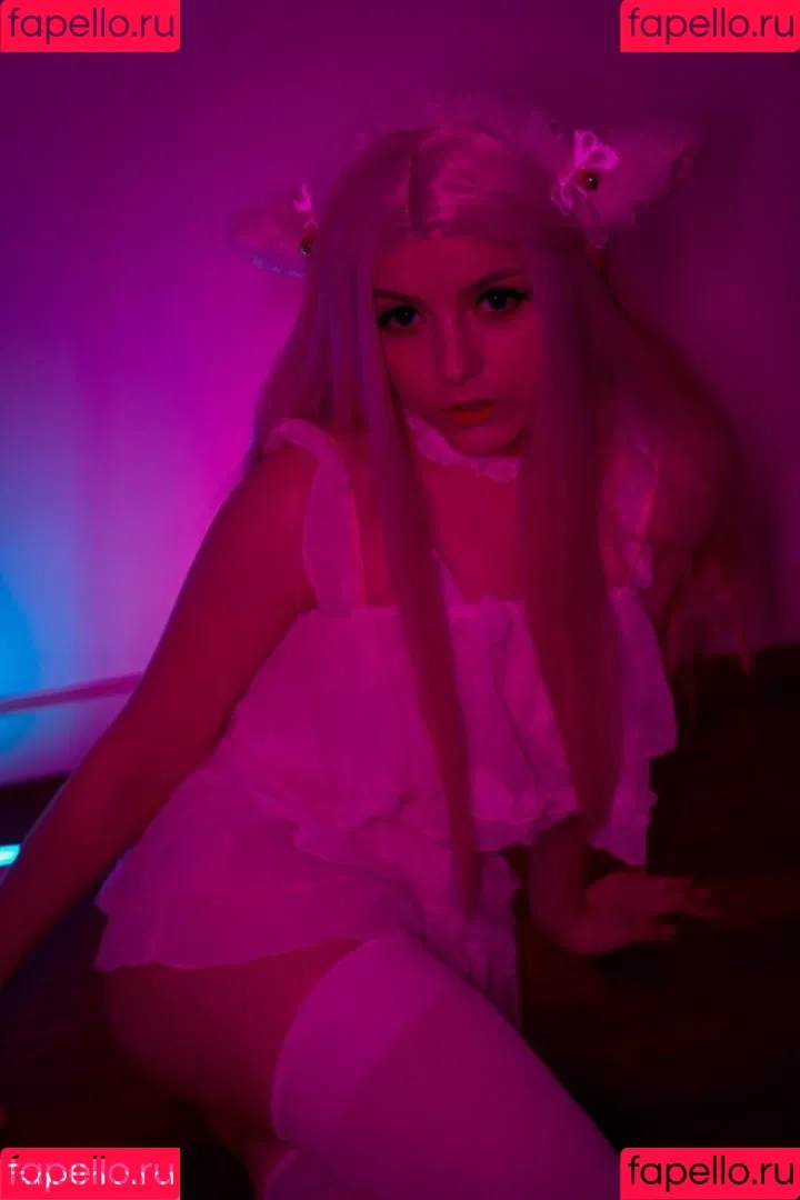 Olyashaa / deepfake / olyashaasaxon Onlyfans Photo Gallery 