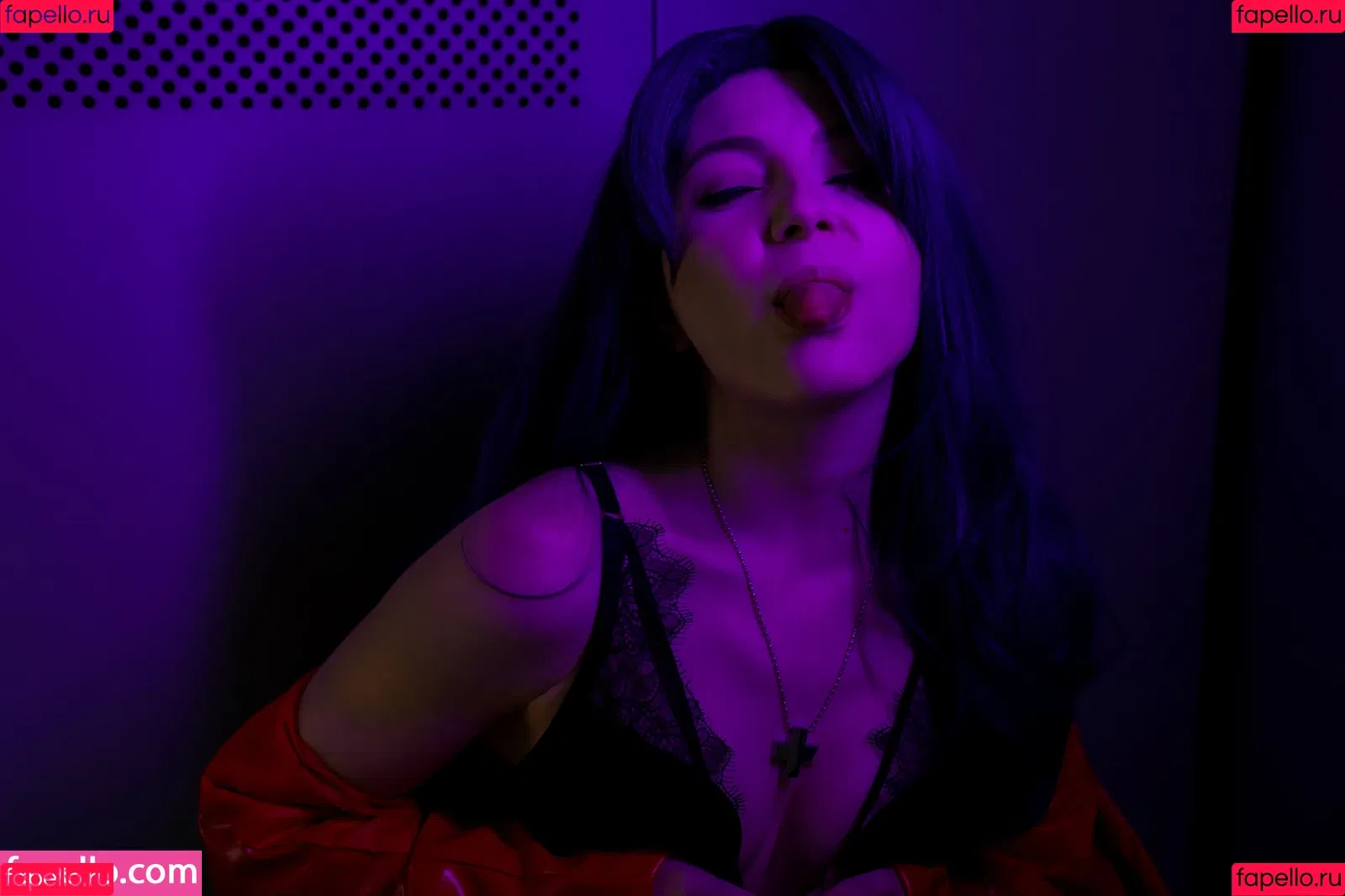 Olyashaa / deepfake / olyashaasaxon Onlyfans Photo Gallery 