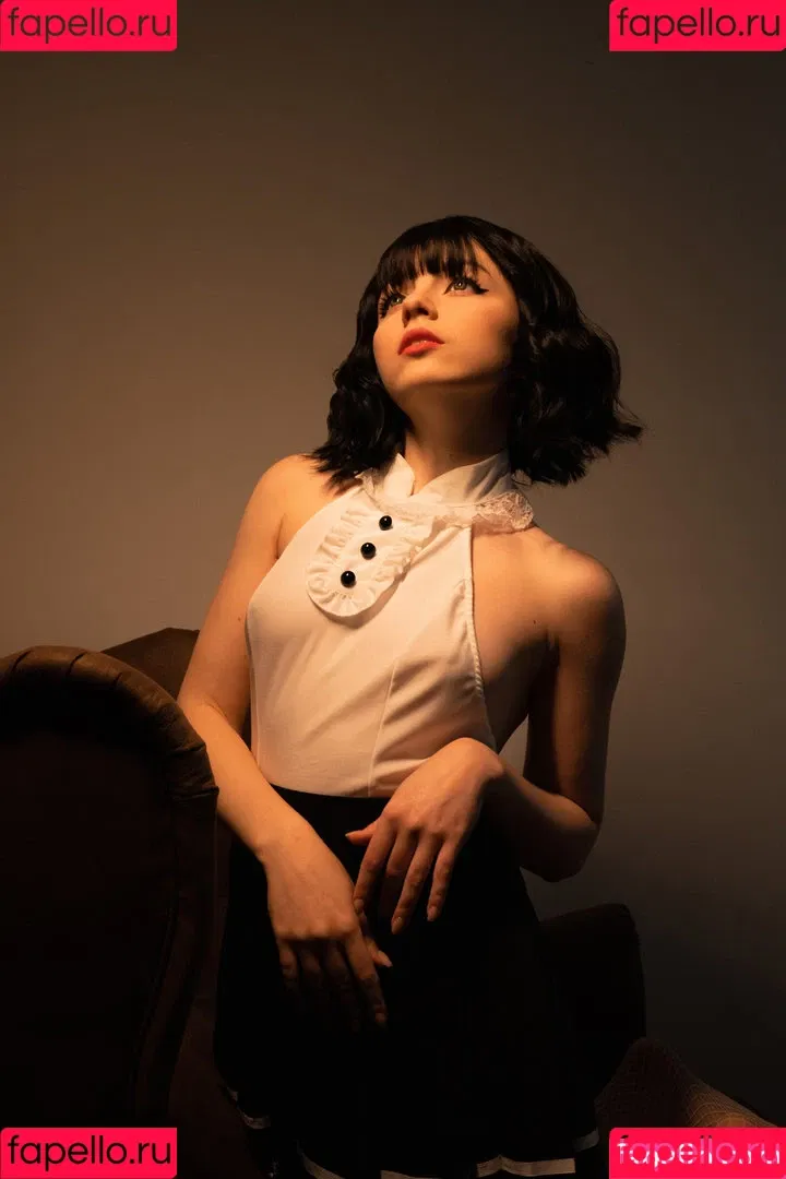 Olyashaa / deepfake / olyashaasaxon Onlyfans Photo Gallery 