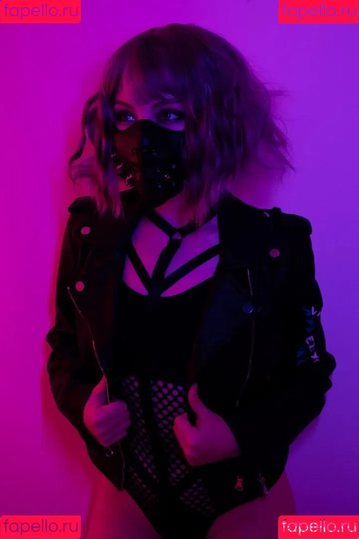 Olyashaa / deepfake / olyashaasaxon Onlyfans Photo Gallery 