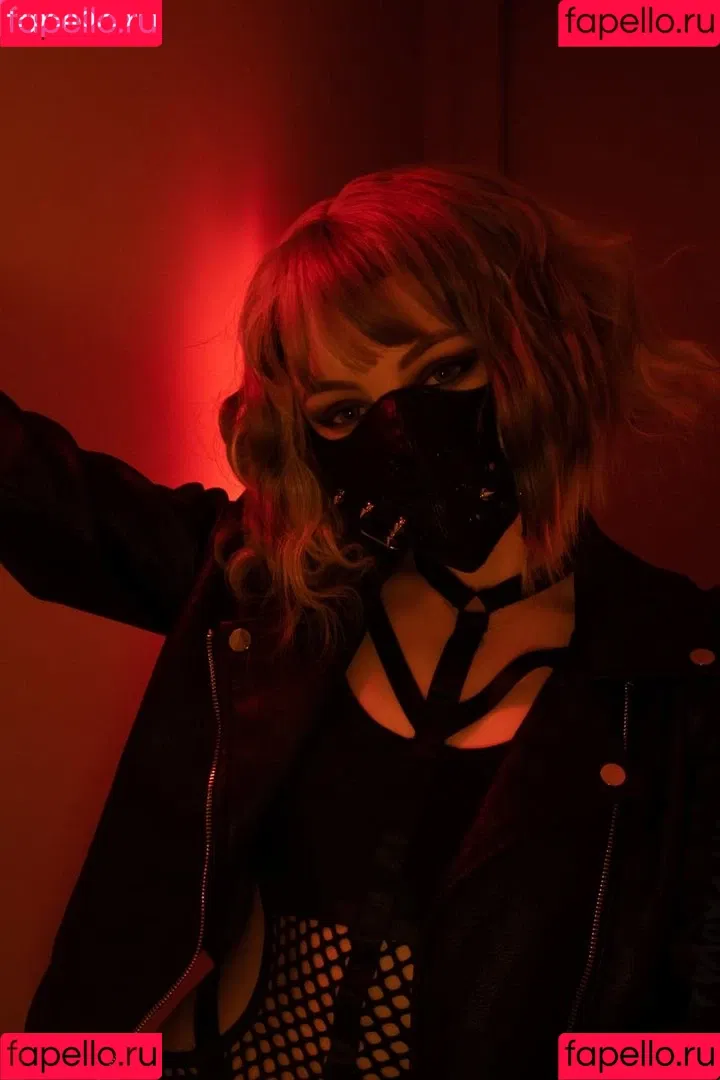 Olyashaa / deepfake / olyashaasaxon Onlyfans Photo Gallery 