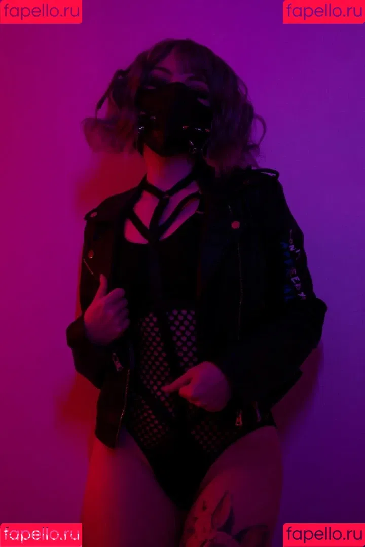 Olyashaa / deepfake / olyashaasaxon Onlyfans Photo Gallery 