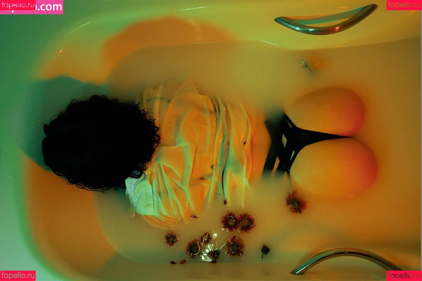 Olyashaa / deepfake / olyashaasaxon Onlyfans Photo Gallery 