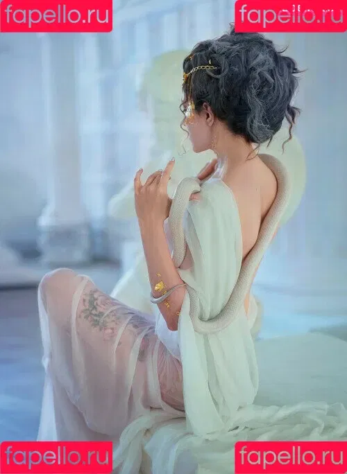 Olyashaa / deepfake / olyashaasaxon Onlyfans Photo Gallery 