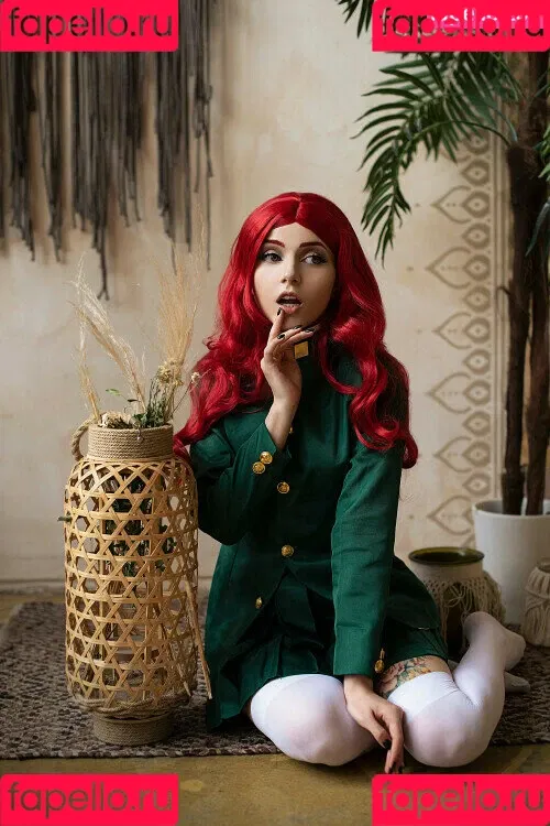 Olyashaa / deepfake / olyashaasaxon Onlyfans Photo Gallery 