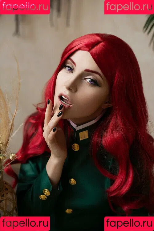 Olyashaa / deepfake / olyashaasaxon Onlyfans Photo Gallery 