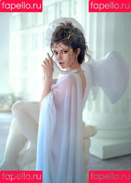 Olyashaa / deepfake / olyashaasaxon Onlyfans Photo Gallery 