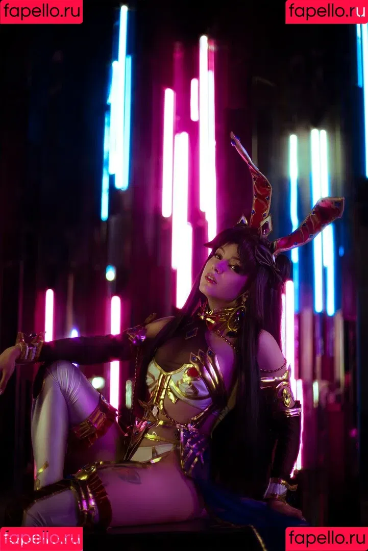 Olyashaa / deepfake / olyashaasaxon Onlyfans Photo Gallery 