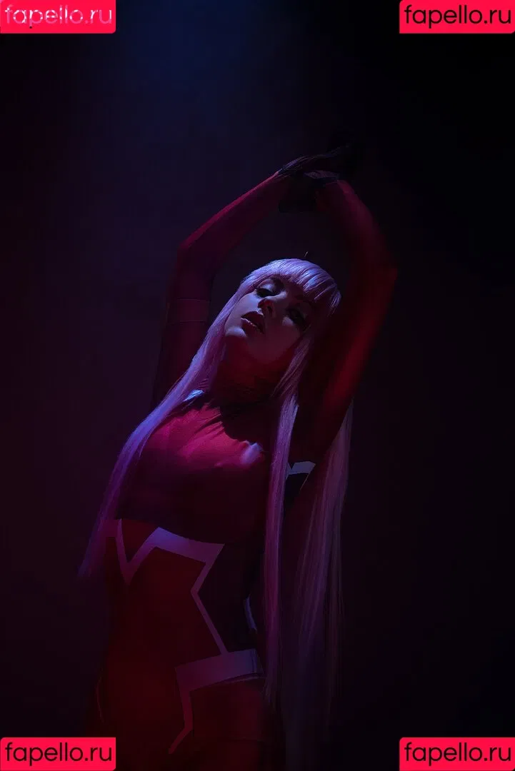 Olyashaa / deepfake / olyashaasaxon Onlyfans Photo Gallery 