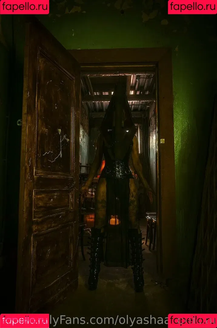 Olyashaa / deepfake / olyashaasaxon Onlyfans Photo Gallery 