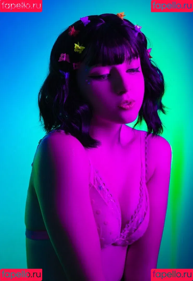 Olyashaa / deepfake / olyashaasaxon Onlyfans Photo Gallery 