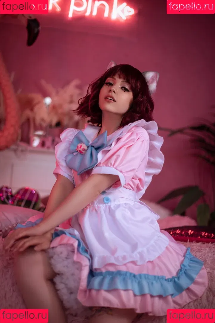 Olyashaa / deepfake / olyashaasaxon Onlyfans Photo Gallery 