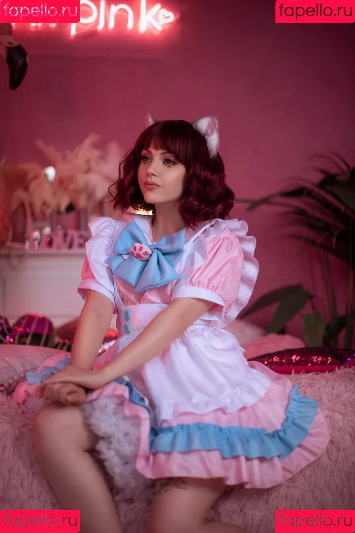 Olyashaa / deepfake / olyashaasaxon Onlyfans Photo Gallery 