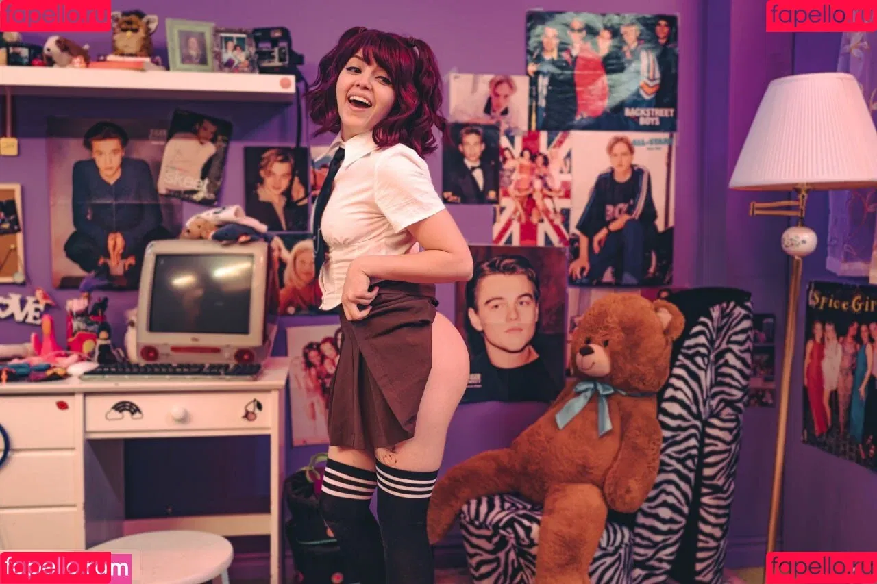 Olyashaa / deepfake / olyashaasaxon Onlyfans Photo Gallery 