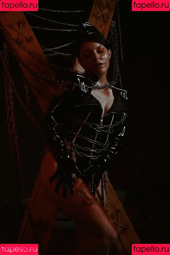 Olyashaa / deepfake / olyashaasaxon Onlyfans Photo Gallery 