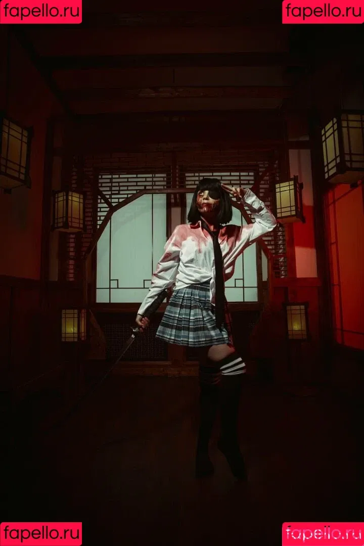 Olyashaa / deepfake / olyashaasaxon Onlyfans Photo Gallery 