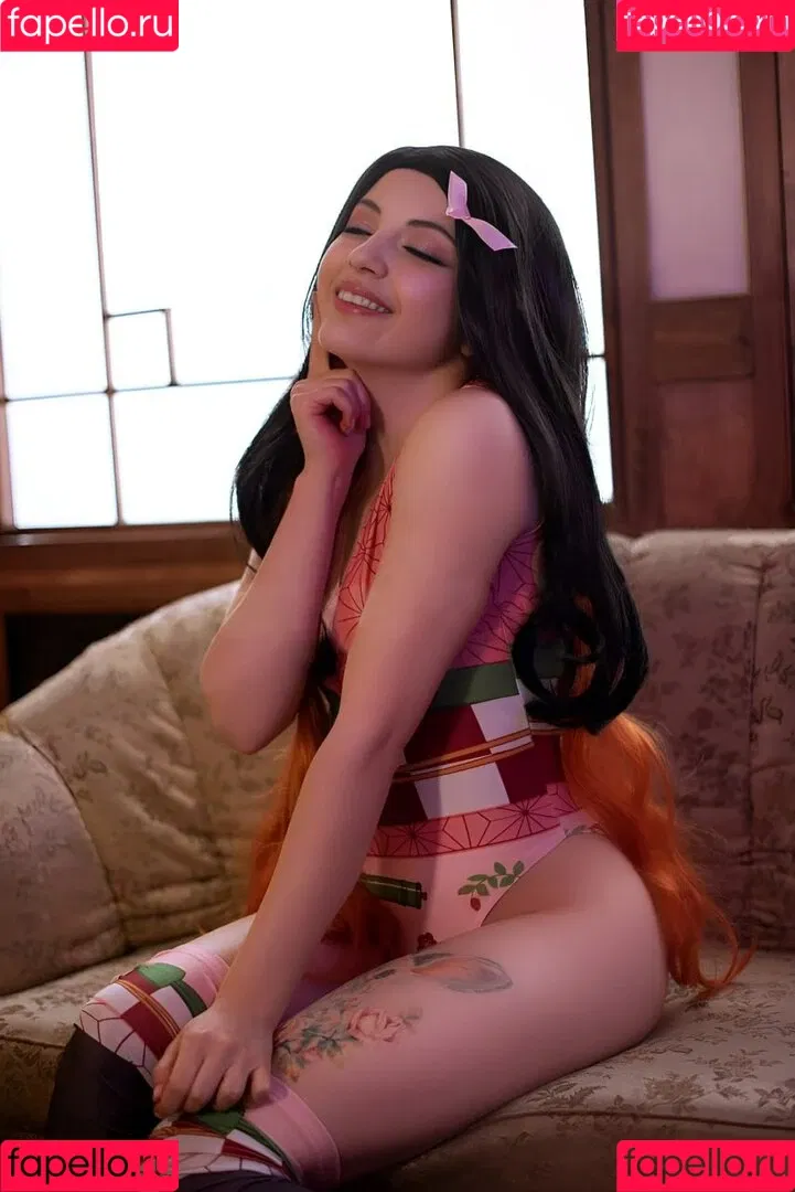 Olyashaa / deepfake / olyashaasaxon Onlyfans Photo Gallery 